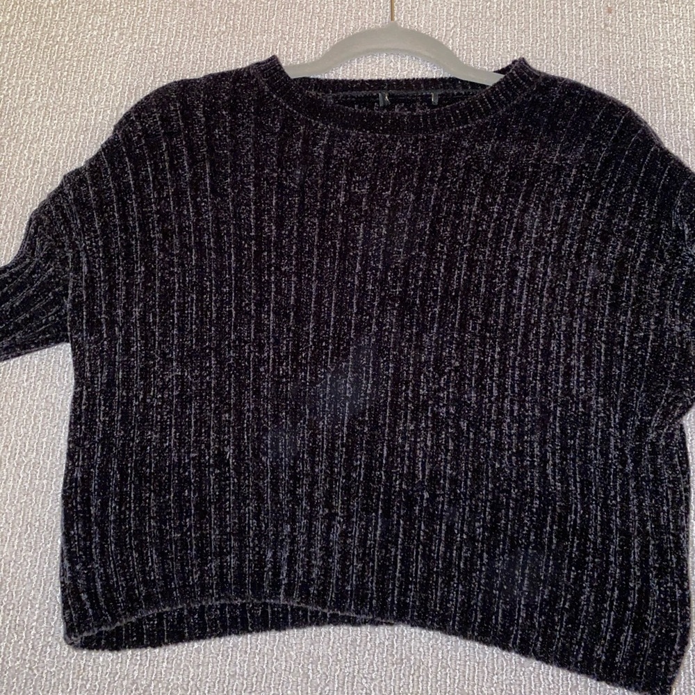 Pacsun Cropped sweater
